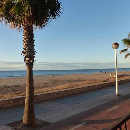 Apartamento A 1ª Linea De Mar, Vilafortuny カンブリルス エクステリア 写真