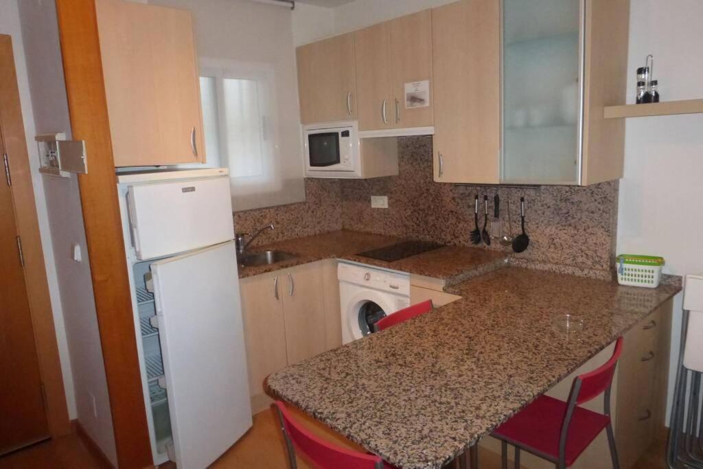 Apartamento A 1ª Linea De Mar, Vilafortuny カンブリルス エクステリア 写真